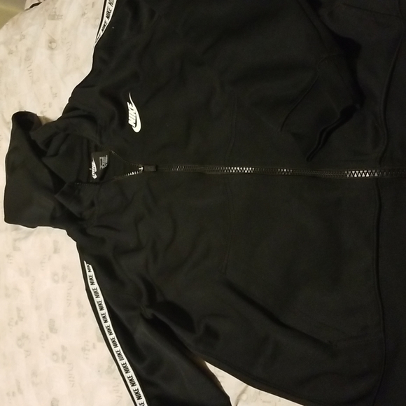 Boy Nike hoodies - Picture 3 of 4